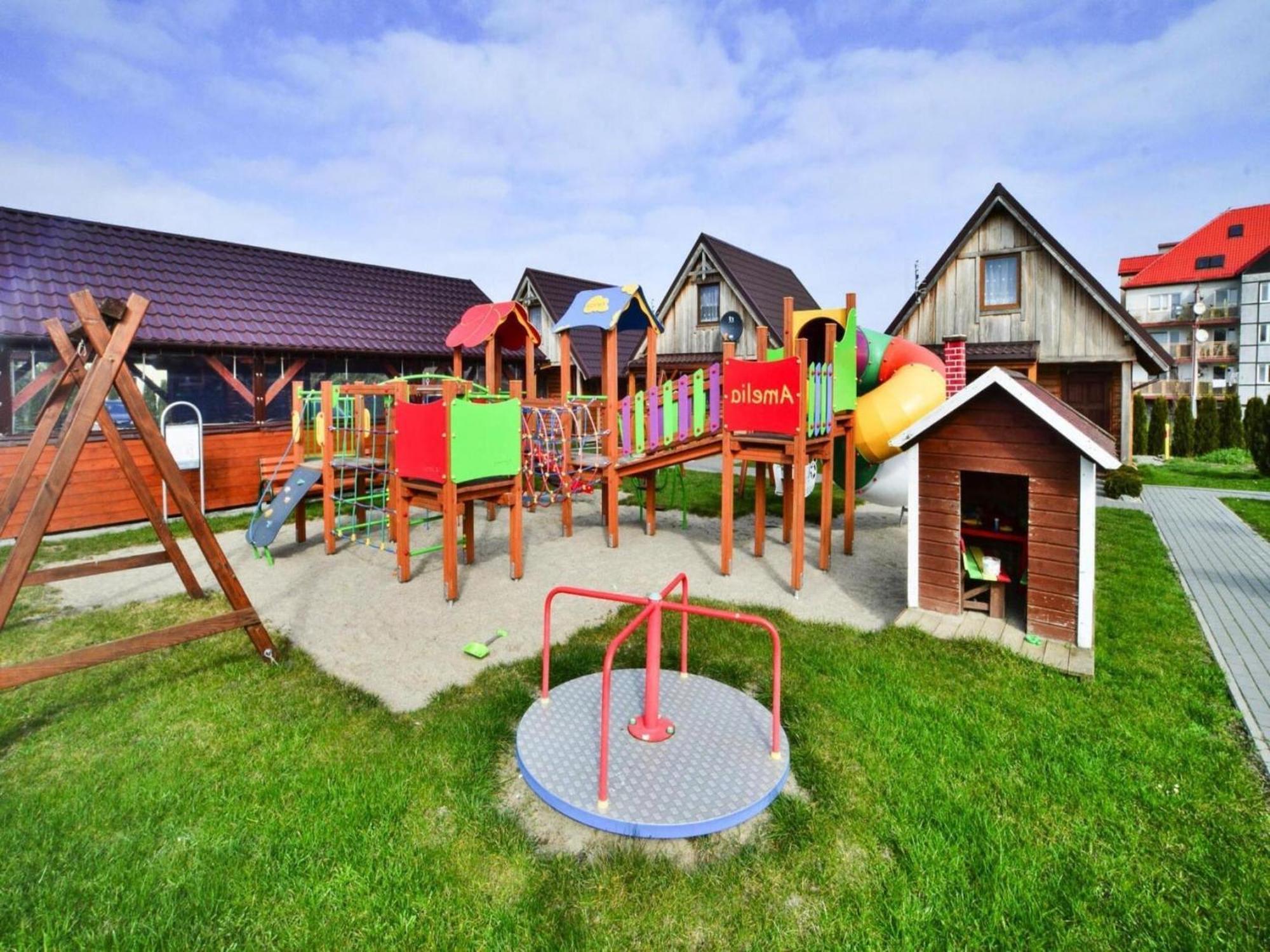 2-Storey Holiday Homes, Ustronie Morskie Kültér fotó